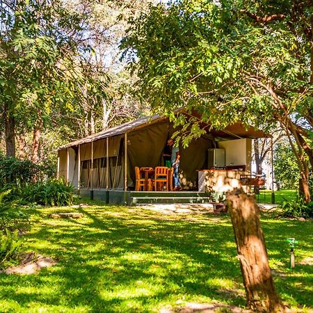 Hotel Zambezi Mubala Camp à Katima Mulilo Extérieur photo